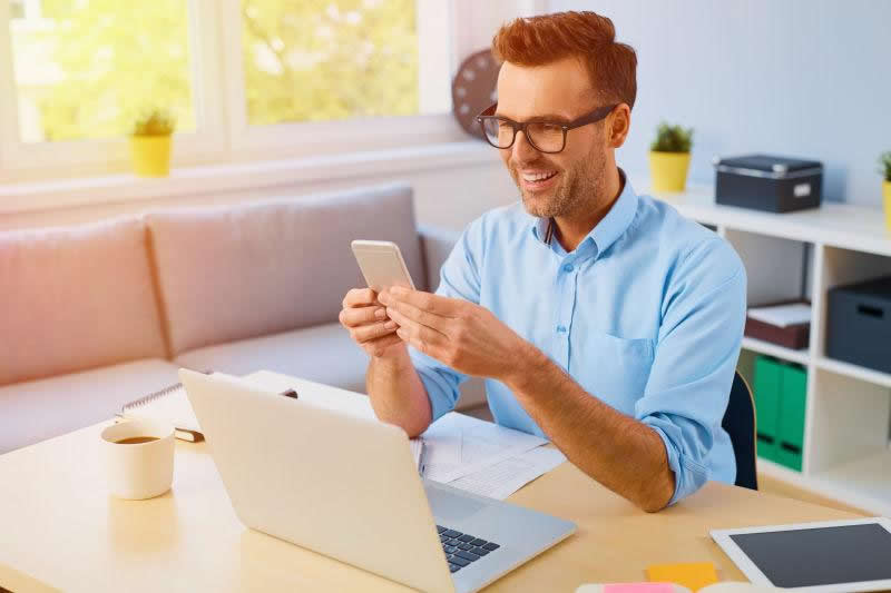 移動CRM，讓企業(yè)辦公真正實現(xiàn)隨時隨地
