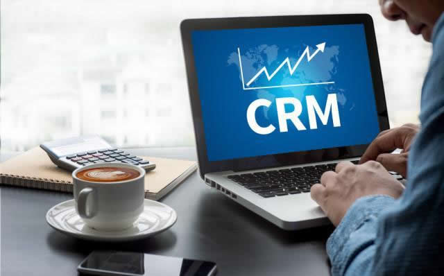 CRM破解客戶管理瓶頸，助力企業(yè)銷售業(yè)績(jī)?cè)鲩L(zhǎng)